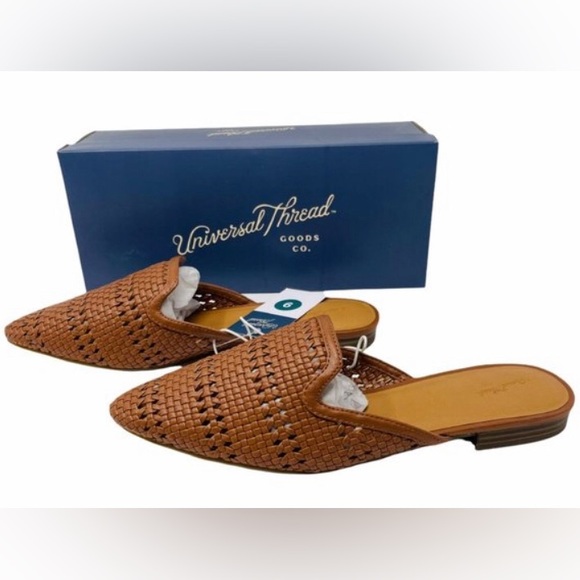 NEW Universal Thread Whisper Flats. 9 - Picture 1 of 6